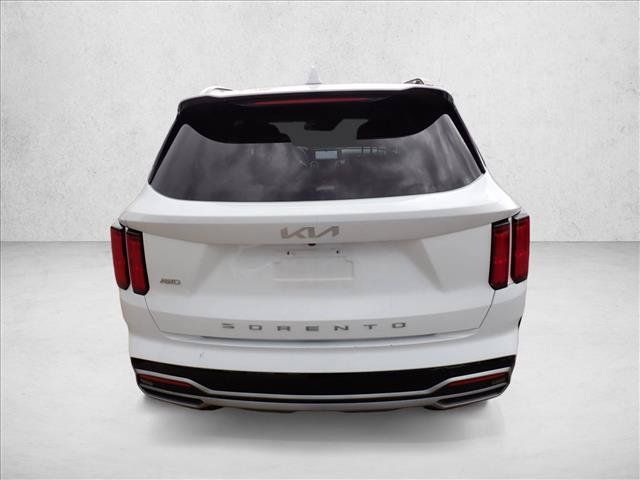 Used 2022 Kia Sorento SX AWD/4WD image 3