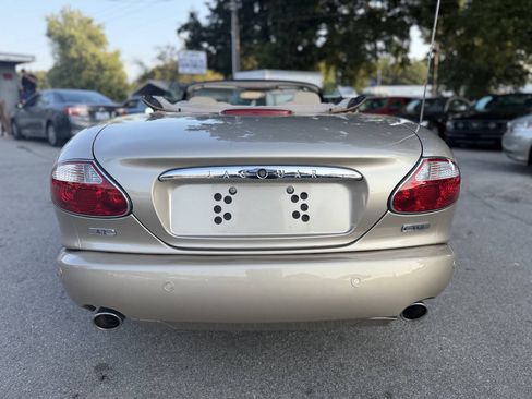 Used 2005 Jaguar XK8 Convertible RWD image 6