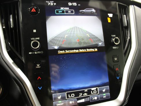 Used 2024 Subaru Outback Premium AWD/4WD image 15
