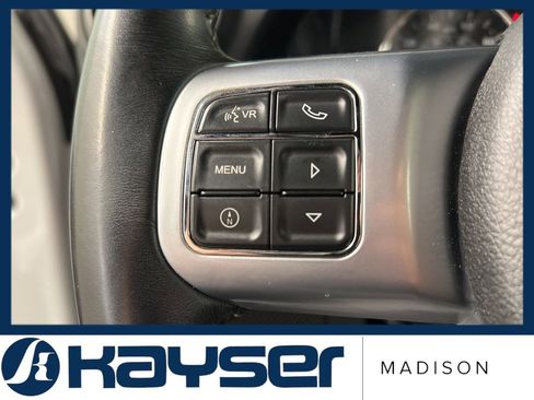 Used 2018 Jeep Wrangler Unlimited Sport image 15