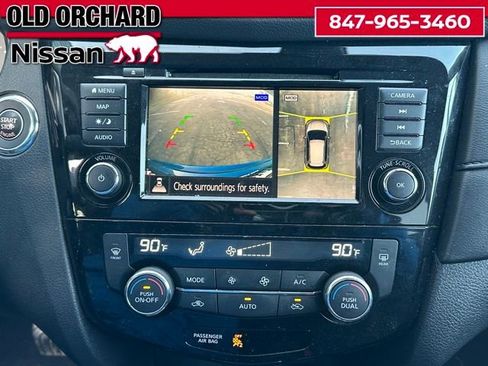 Used 2020 Nissan Rogue SV w/ Premium Package image 15