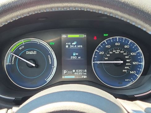 Used 2020 Subaru Crosstrek Hybrid w/ Moonroof Package w/Navigation AWD/4WD image 11