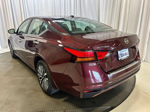 Used 2023 Nissan Altima 2.5 SV AWD/4WD image 24