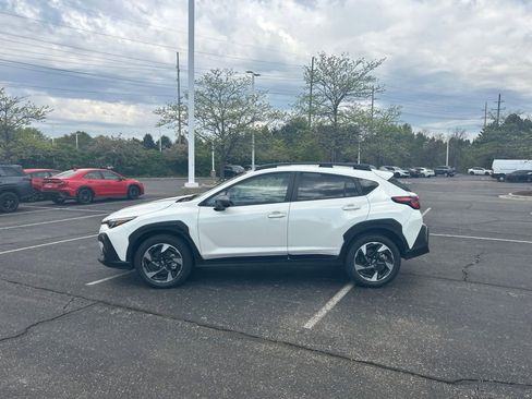 Certified 2024 Subaru Crosstrek 2.5i Limited w/ Crosstrek Mirror Package AWD/4WD image 2