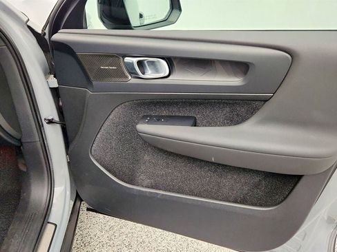 Used 2024 Volvo C40 P8 Recharge Ultimate w/ Protection Package Premier image 22