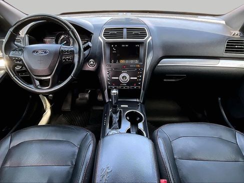Used 2018 Ford Explorer Sport AWD/4WD image 16