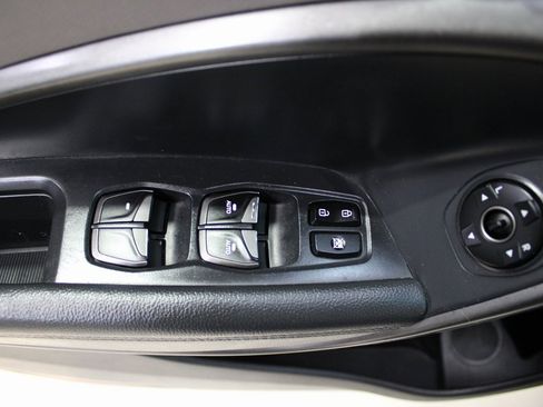 Used 2017 Hyundai Santa Fe Sport image 24