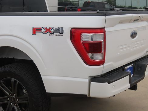 Certified 2022 Ford F150 Lariat w/ Equipment Group 502A High AWD/4WD image 13