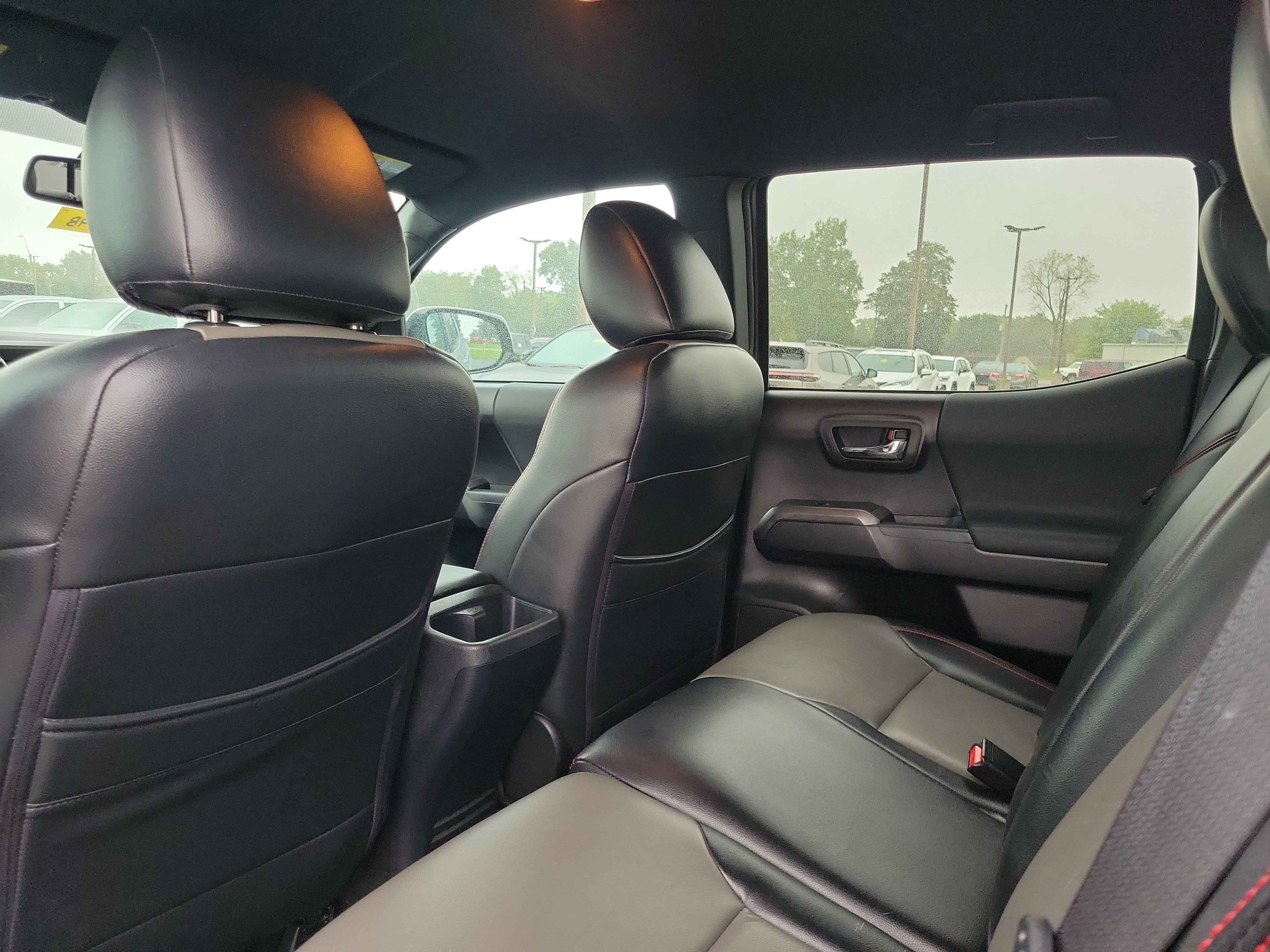 Used 2020 Toyota Tacoma TRD Sport RWD image 14
