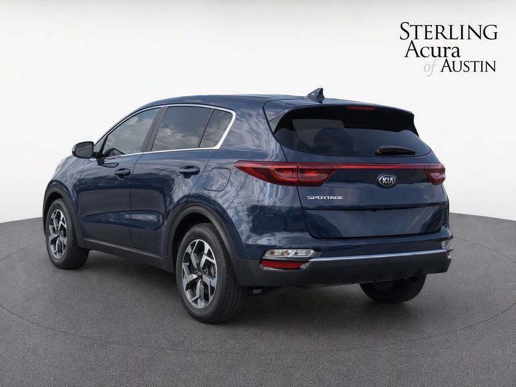 Used 2020 Kia Sportage LX w/ LX Popular Package FWD image 3