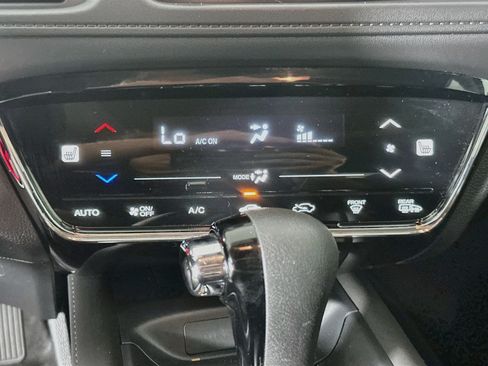 Used 2020 Honda HR-V EX image 22