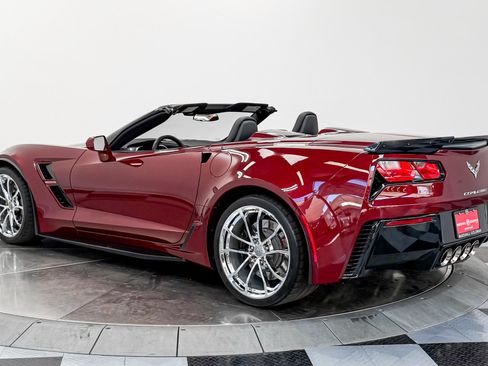 Used 2017 Chevrolet Corvette Grand Sport RWD image 7