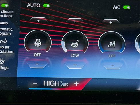 Certified 2023 BMW X7 xDrive40i image 20