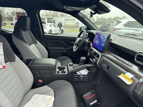 New 2025 Toyota Tacoma TRD Sport RWD image 31