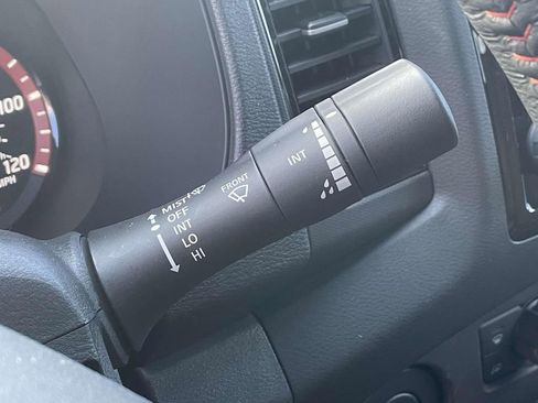 Used 2024 Nissan Frontier Pro-X w/ Pro Convenience Package image 23