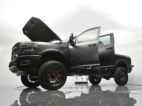New 2026 RAM 2500 Big Horn AWD/4WD image 48