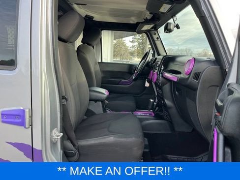 Used 2018 Jeep Wrangler Unlimited Sport S AWD/4WD image 28