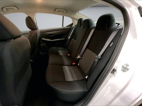 Used 2024 Nissan Sentra SV FWD image 22