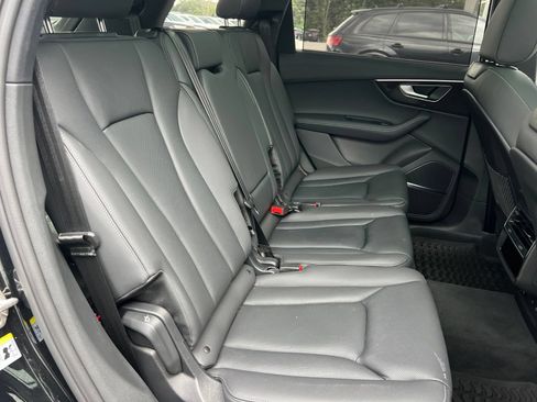 Used 2026 Audi Q7 3.0T Premium Plus w/ Premium Plus Package AWD/4WD image 38