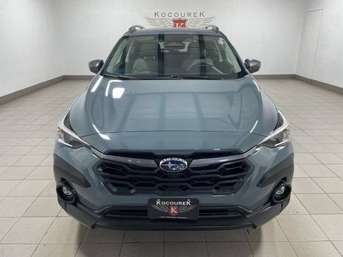 Used 2024 Subaru Crosstrek 2.0i Premium AWD/4WD image 2