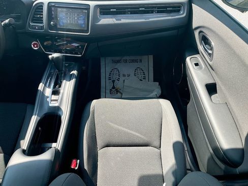 Used 2019 Honda HR-V EX image 23