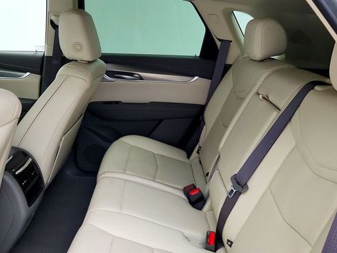 Used 2025 Cadillac XT5 Premium Luxury w/ Technology Package FWD image 18