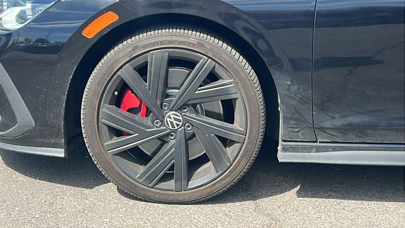 Certified 2022 Volkswagen GTI SE FWD image 9
