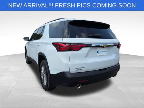 Used 2023 Chevrolet Traverse LT FWD image 6