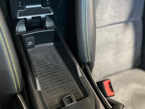 Used 2021 Porsche 718 Cayman GT4 image 31