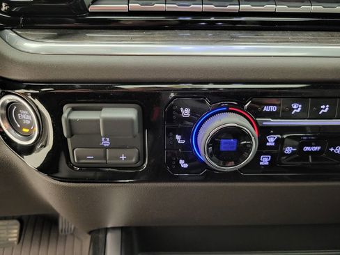 New 2026 Chevrolet Silverado 1500 LTZ AWD/4WD image 12