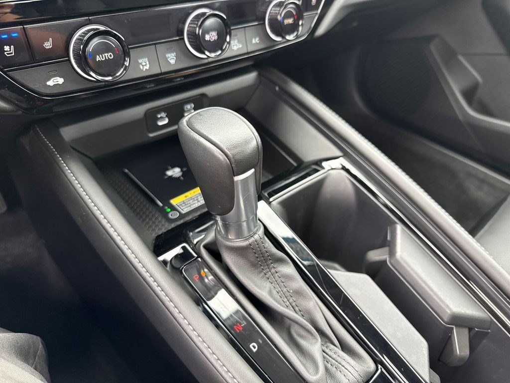 Certified 2023 Honda Accord Touring image 29