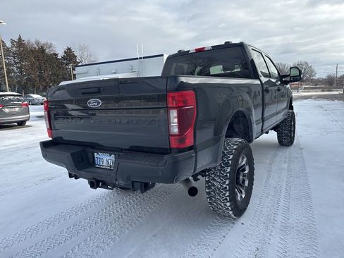 Used 2020 Ford F250 XLT w/ XLT Value Package image 3