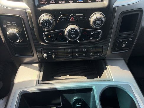 Used 2014 RAM 2500 Limited AWD/4WD image 48