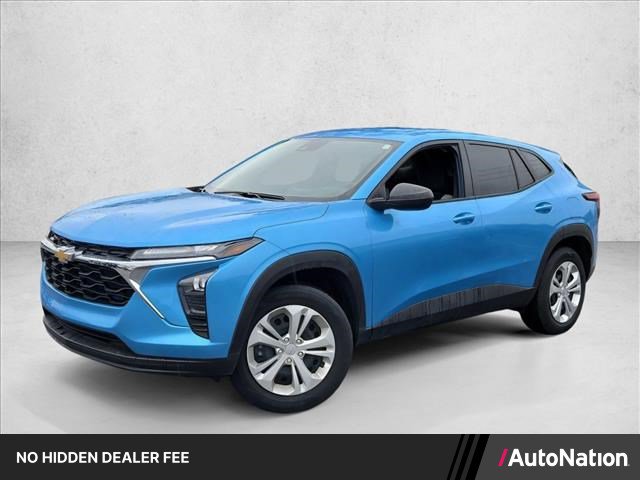 Certified 2025 Chevrolet Trax LS FWD image 1