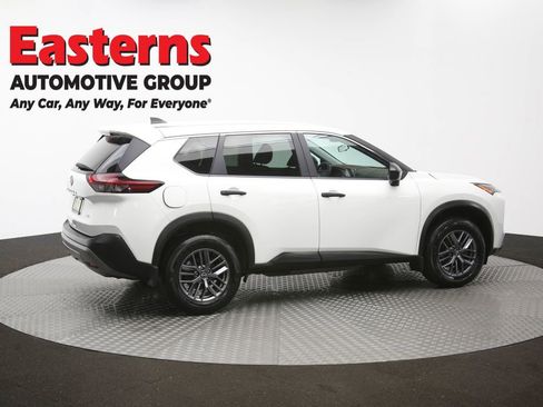 Used 2023 Nissan Rogue S AWD/4WD image 43