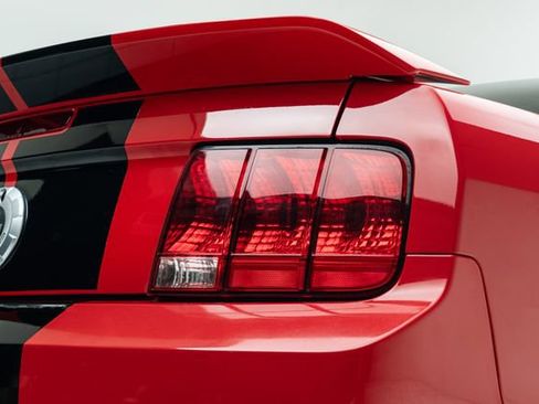 Used 2009 Ford Mustang Shelby GT500 RWD image 15