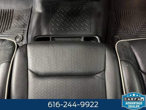 Used 2019 RAM 1500 Laramie AWD/4WD image 16