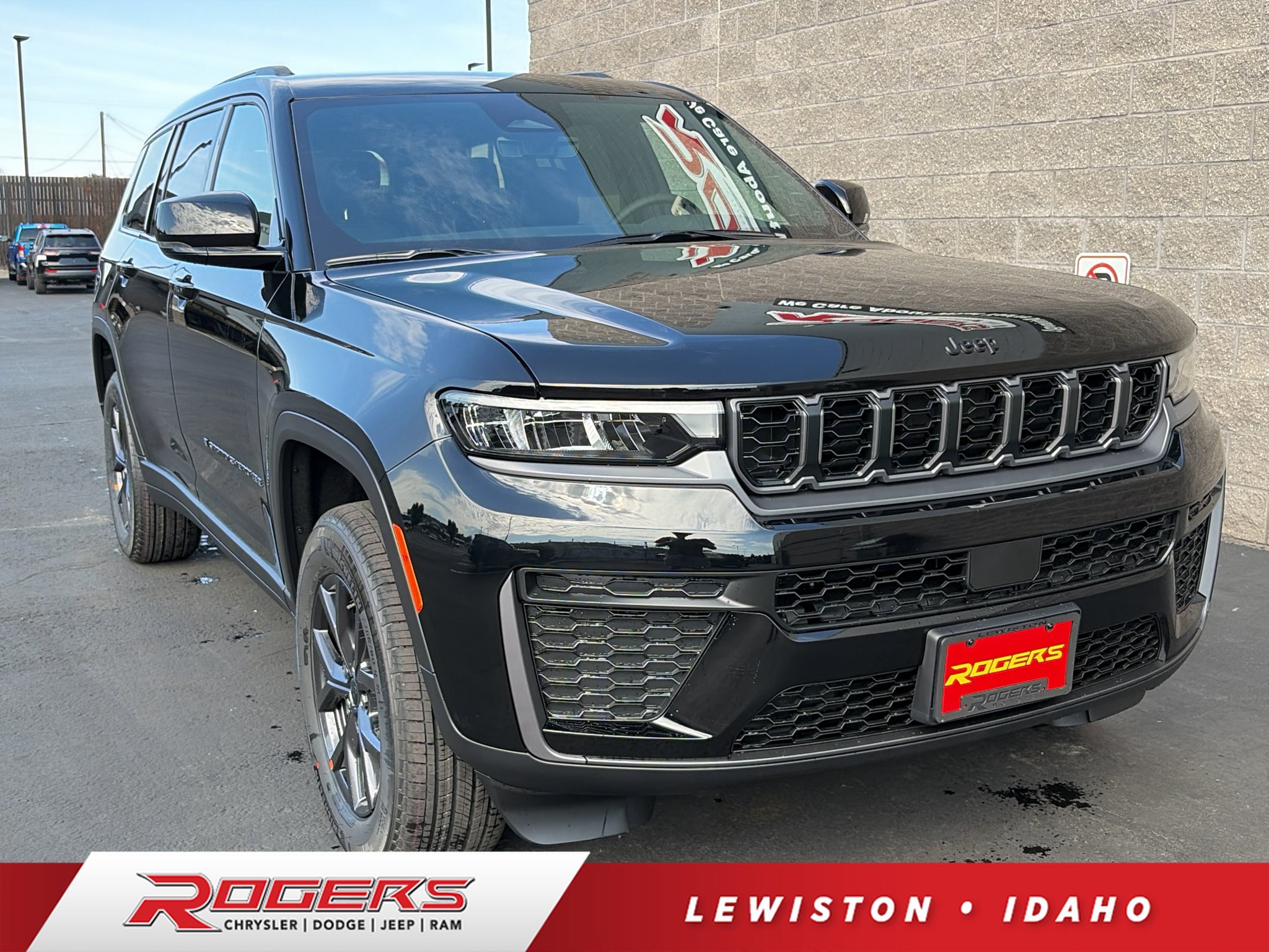 New 2027 Jeep Grand Cherokee L 4WD image 1