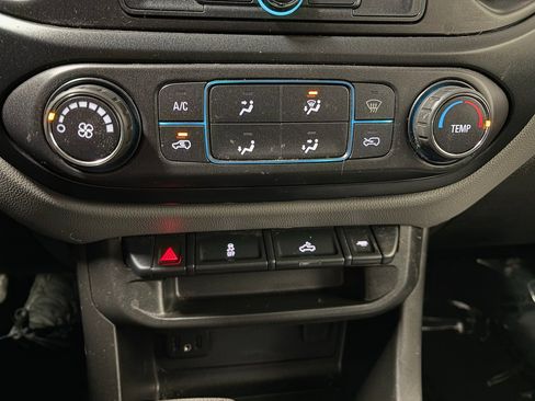 Used 2021 Chevrolet Colorado W/T w/ WT Convenience Package image 14