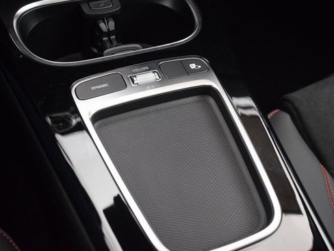 New 2026 Mercedes-Benz CLA 35 AMG 4MATIC image 28