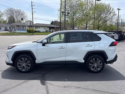 Used 2025 Toyota RAV4 Limited w/ Advanced Technology Package AWD/4WD image 3