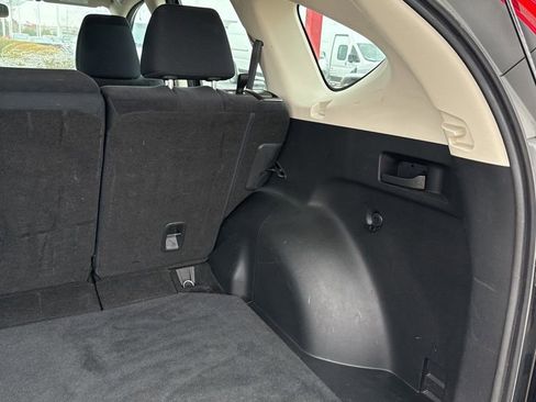 Used 2014 Honda CR-V LX image 19