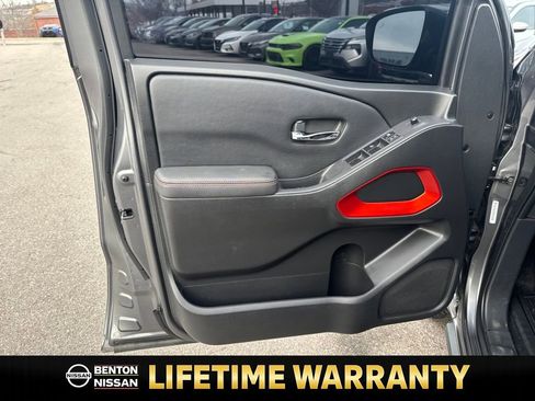 Certified 2022 Nissan Frontier Pro-X image 14