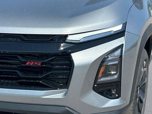 New 2026 Chevrolet Equinox RS w/ Convenience Package III FWD image 9
