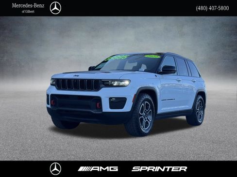 Used 2022 Jeep Grand Cherokee Trailhawk w/ Luxury Tech Group III AWD/4WD image 1