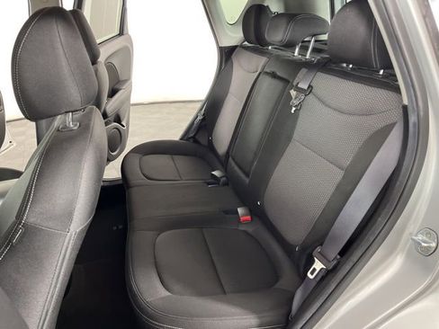 Used 2019 Kia Soul + image 38