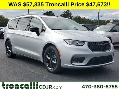 New 2026 Chrysler Pacifica Limited