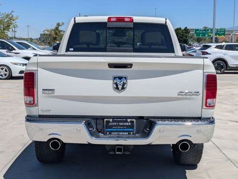 Used 2017 RAM 1500 Laramie AWD/4WD image 5