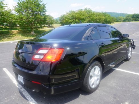 Used 2016 Ford Taurus Police Interceptor AWD image 7