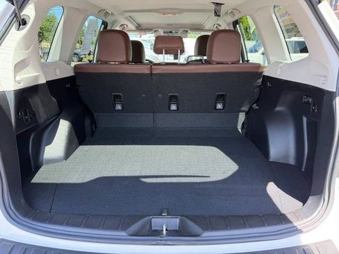 Used 2018 Subaru Forester 2.5i Touring w/ Popular Package #2 AWD/4WD image 26